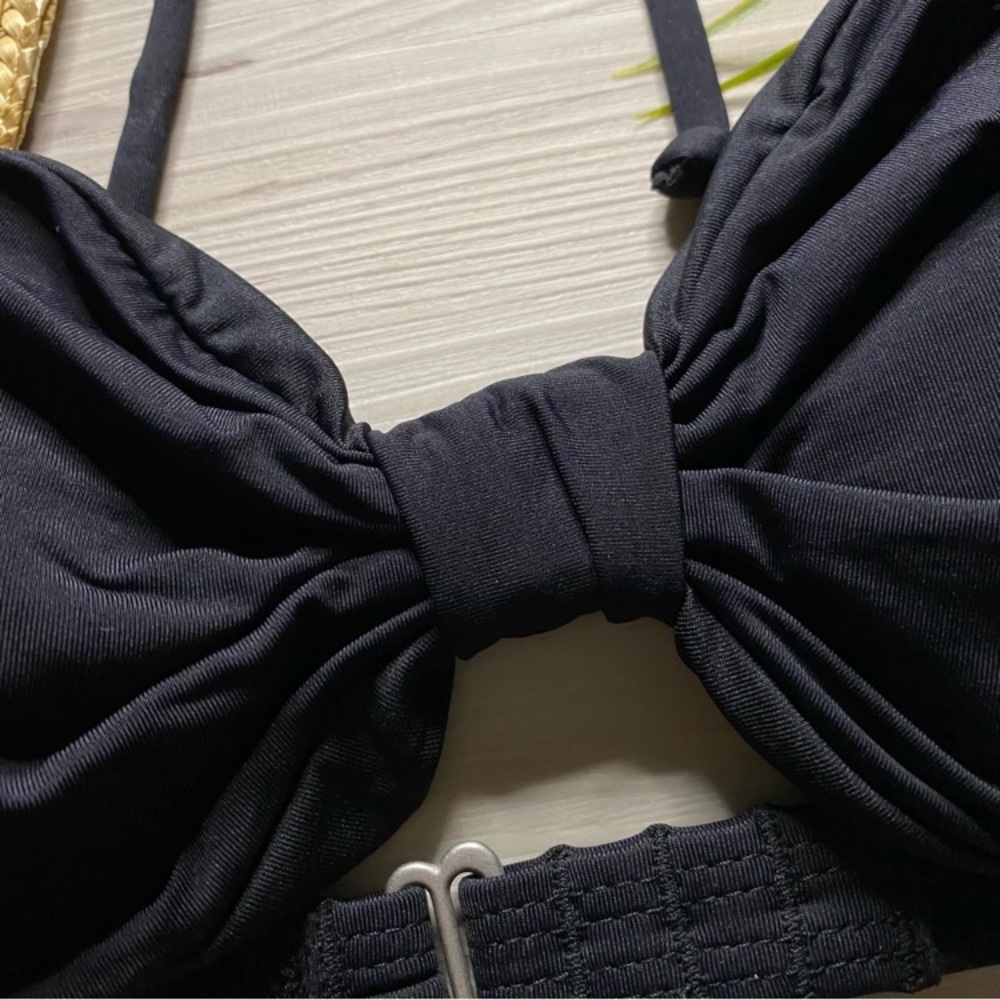 Billabong Cutout One Piece Swimsuit - Picture 4 of 13